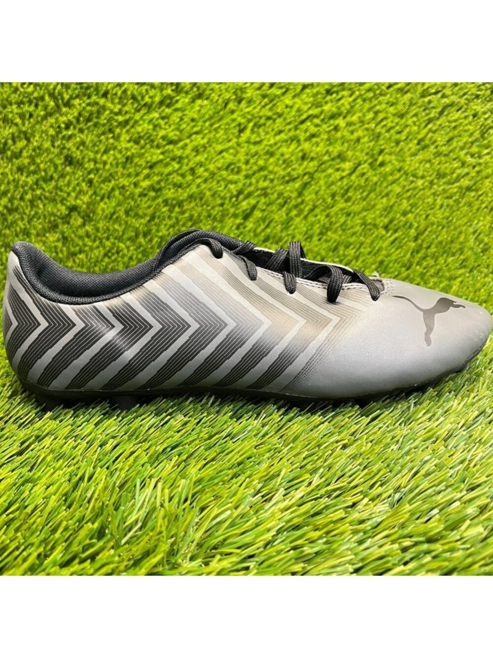 Puma Tacto II FG/AG Boys Size 6.5Y Gray Black Running Outdoor Soccer Cleats